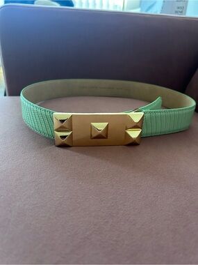 Vince Camuto Mint Green leather Belt with Gold Pyramid Buckle